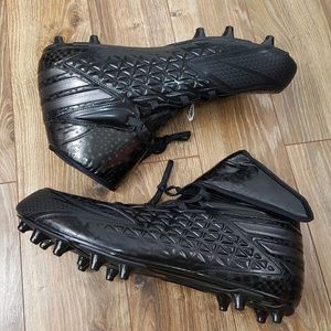 Adidas Men's Black Football Athletic Cleats S 17